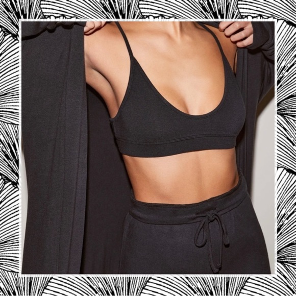 SKIMS PJ Sleep Bralette in Onyx size Small NWT! - Picture 3 of 6